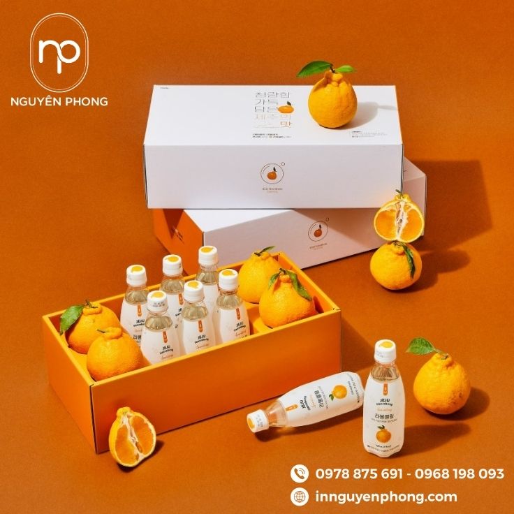 Thùng carton đựng quýt phong cách tối giản